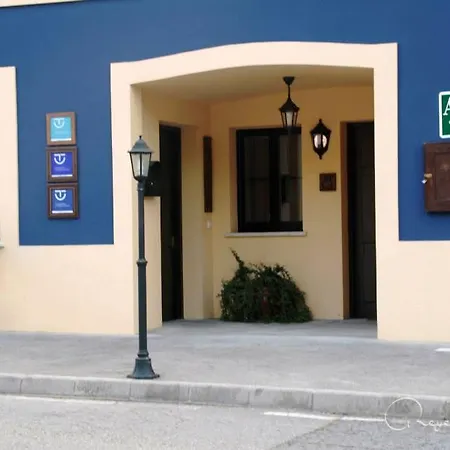 Rurales Les Mestes شقة